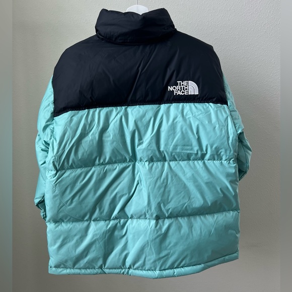 The North Face 1996 Retro Nuptse Jacket 700 fill goose down Wasabi - Picture 5 of 10